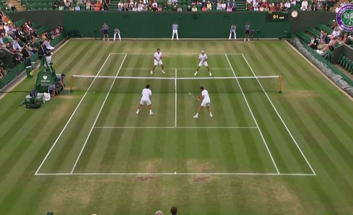Volleys for days! Great fun in the Invitational Doubles | Wimbledon 2023