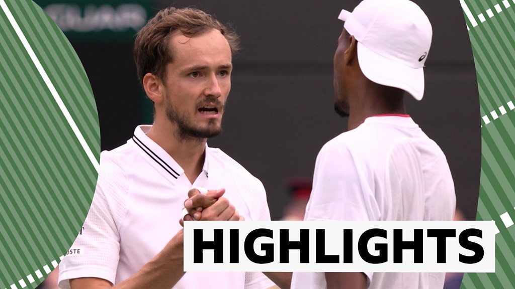 Wimbledon 2023: Chris Eubanks' dream run is ended by Daniil Medvedev