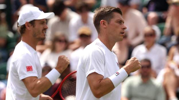 Wimbledon 2023: Neal Skupski and Wesley Koolhof reach semi-finals but Jamie Murray out