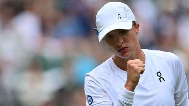 Wimbledon 2023 results: Iga Swiatek wins opener, Jessica Pegula advances