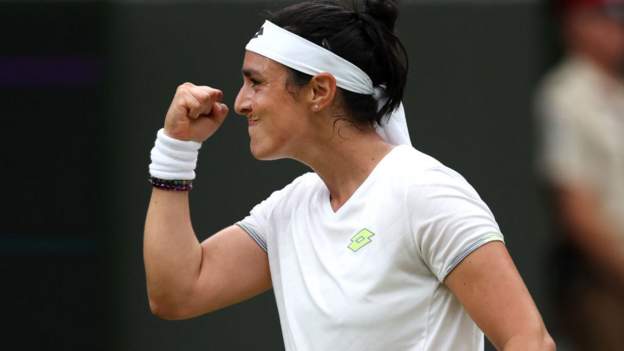 Wimbledon 2023 results: Ons Jabeur fights back to beat Aryna Sabalenka and reach final