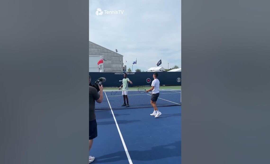 Carlos Alcaraz & Gael Monfils In ENTERTAINING Ping Pong Tennis Match 😎