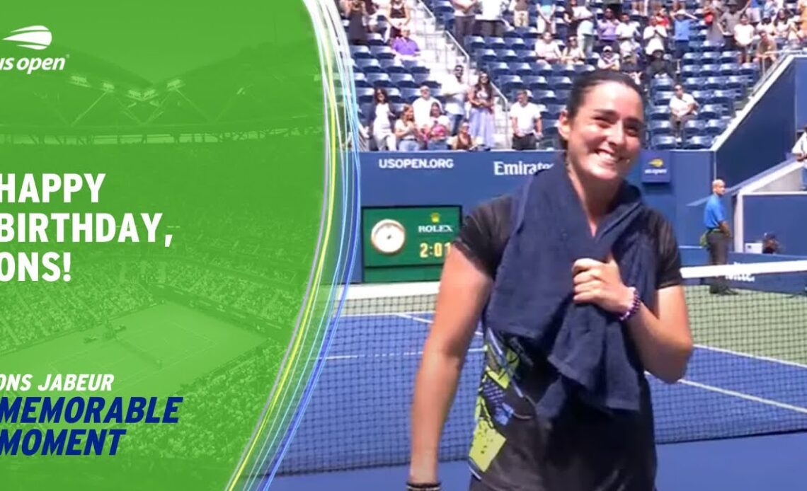 Crowd Sing "Happy Birthday" to Ons Jabeur! | 2023 US Open