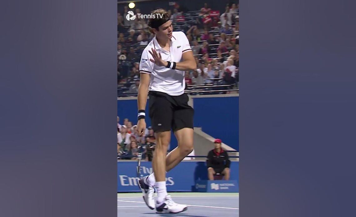 Raonic Hits The LUCKIEST Smash Ever 😱