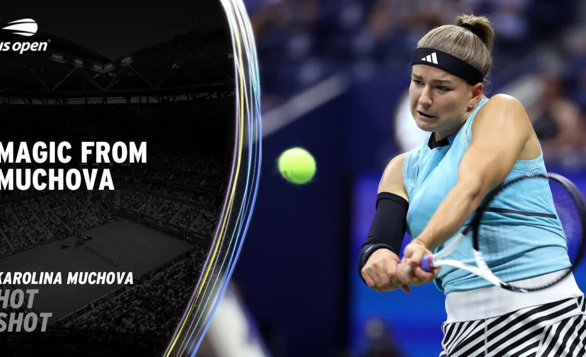 Karolina Muchova hits pinpoint lob | 2023 US Open