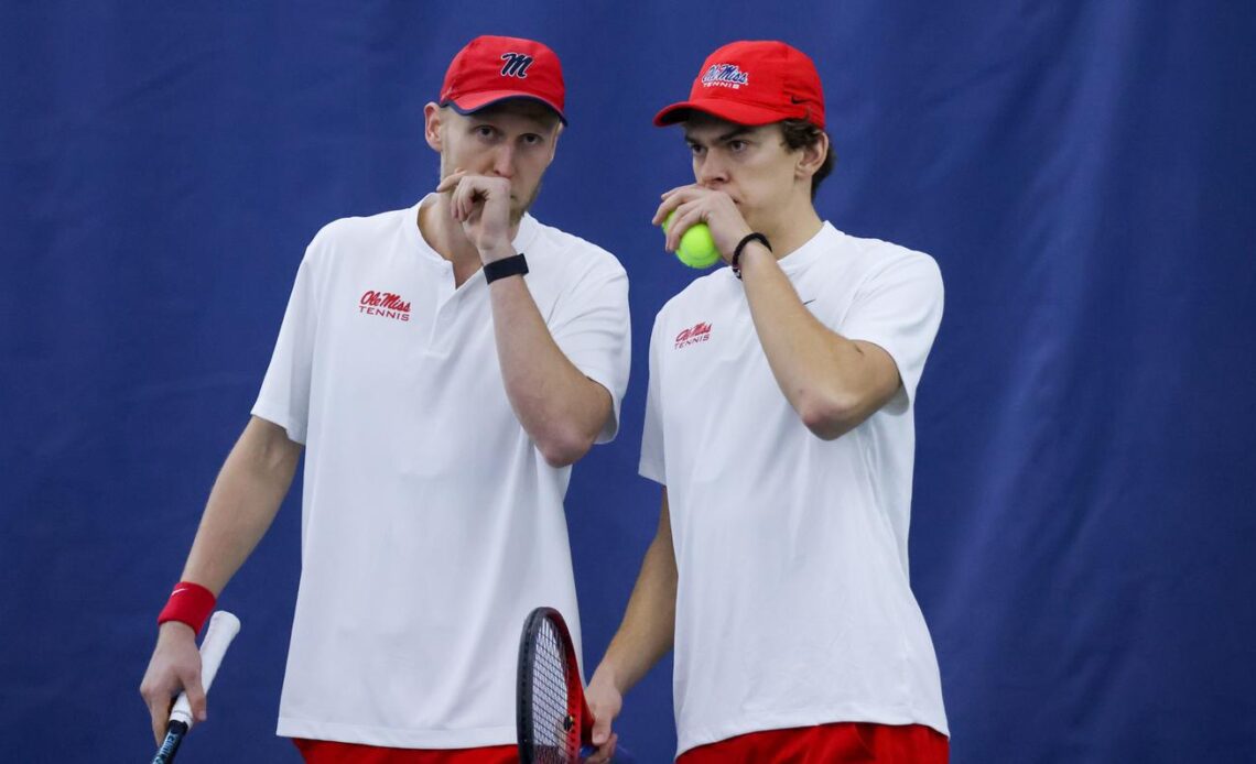 Men’s Tennis Trio Recognized In 2023 ITA Preseason Rankings