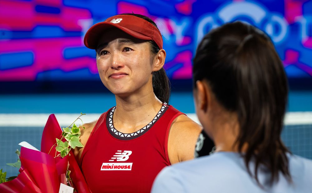 Former World No.30 Misaki Doi, the 2015 Luxembourg champion, ended her career with a run to the second round on home soil in Tokyo. Former junior peer Kurumi Nara presented flowers to Doi after her loss to Maria Sakkari.