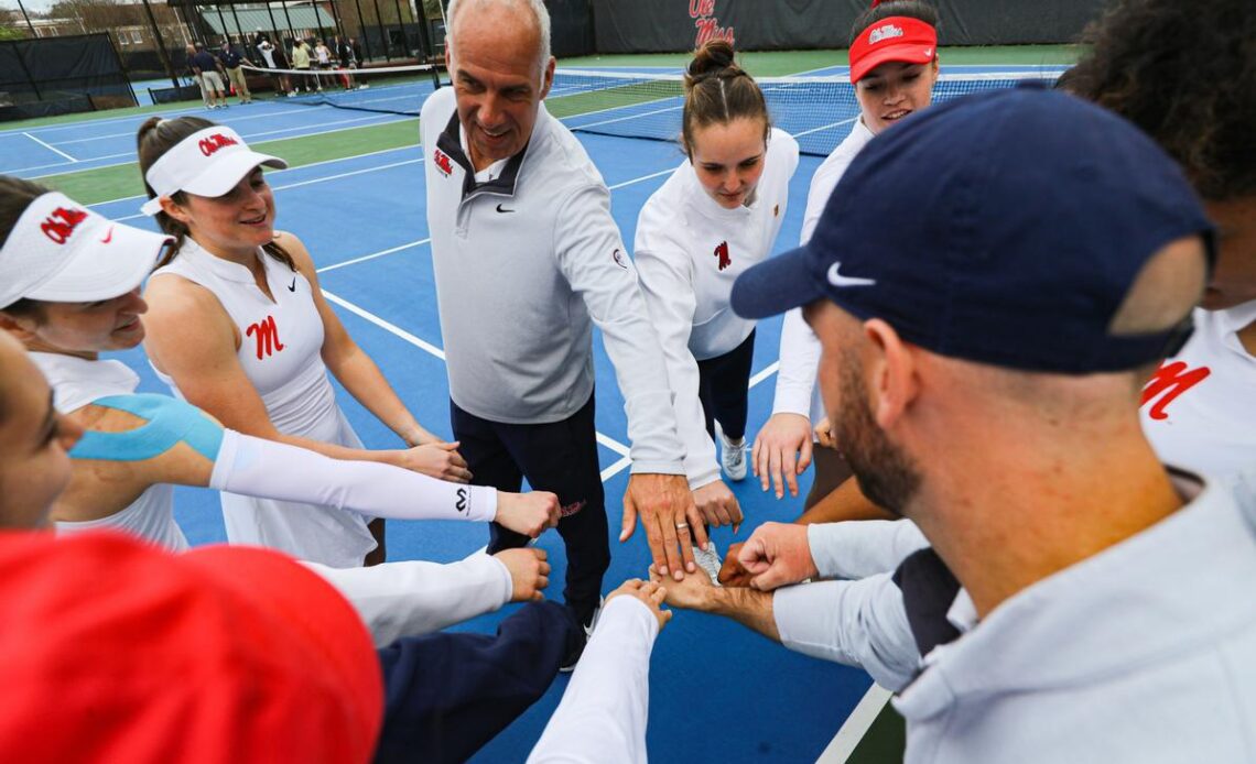 Women’s Tennis Receives ITA All-Academic Team Honors