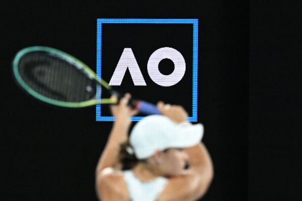 Australian Open expanding to 15 days with Sunday start