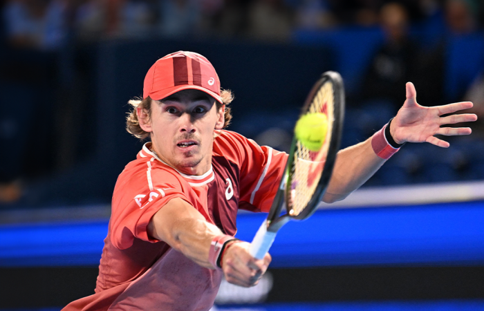 De Minaur eliminates Schwartzman, again, in Basel | 25 October, 2023 | All News | News and Features | News and Events