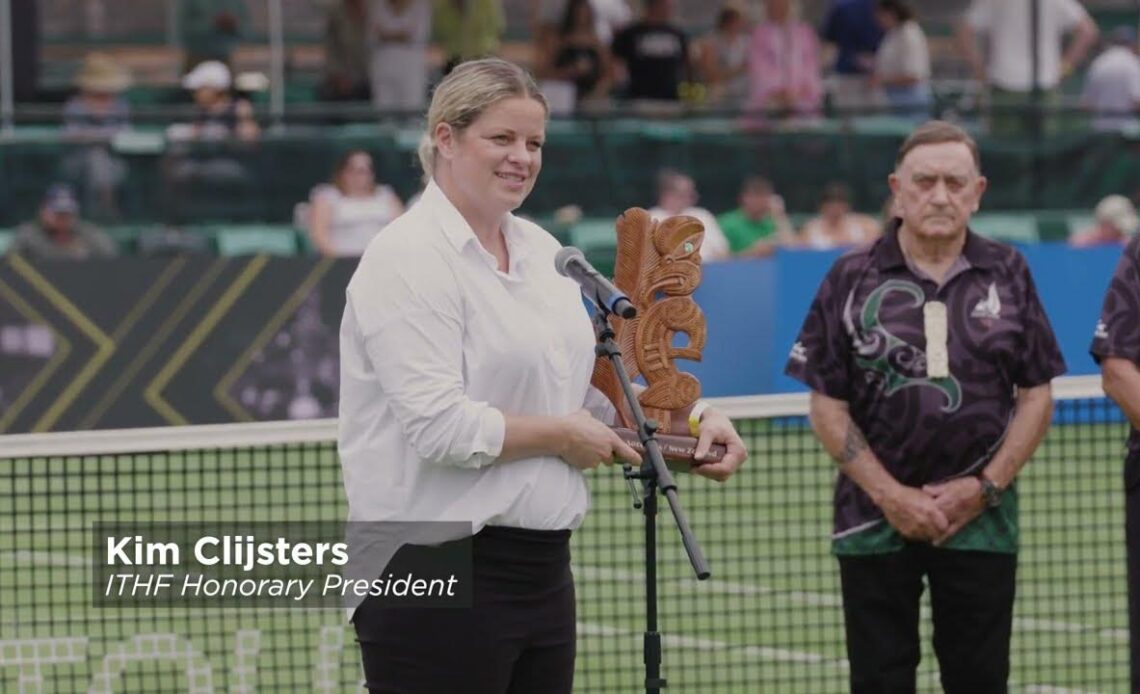 ITHF Presented with Toana Whakairo Carving from New Zealand Tennis Organizations