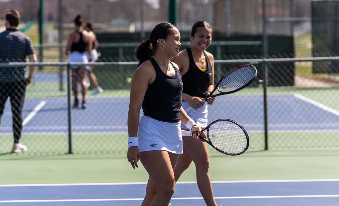 Tennis Closes Out Weekend At ITA Central Regional Championships