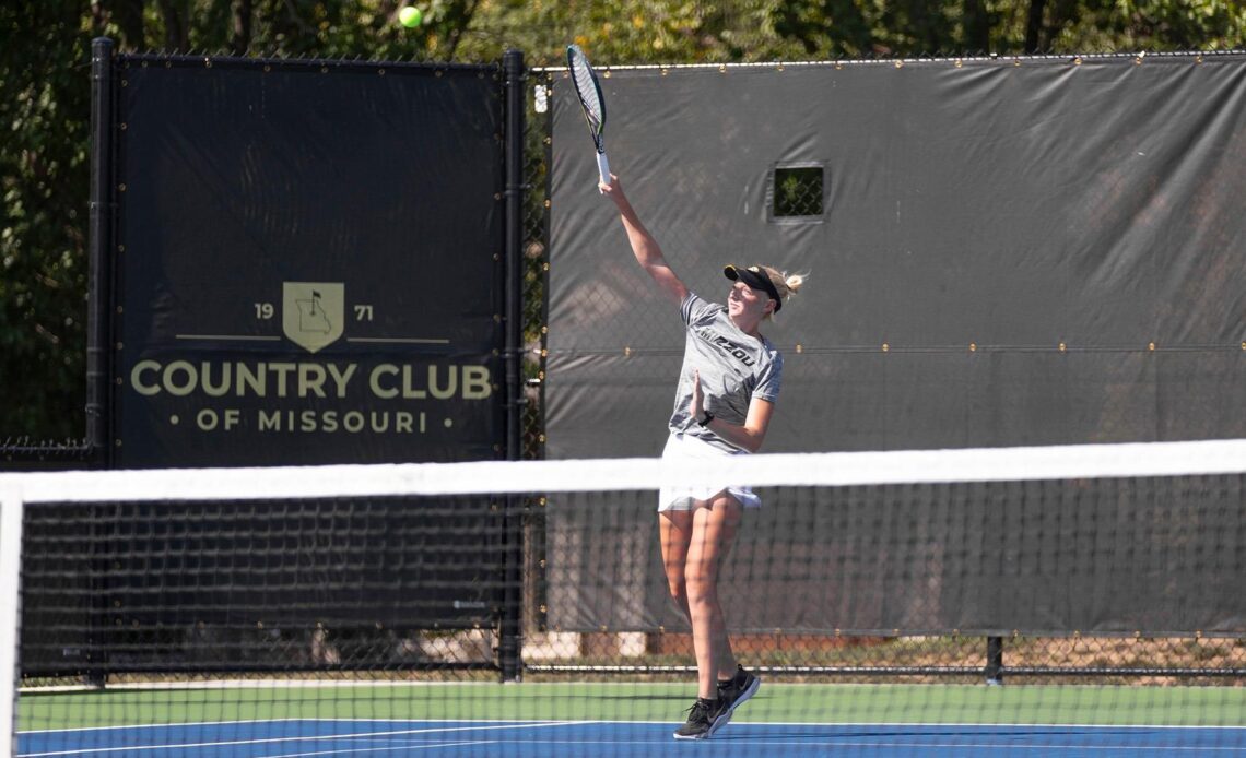 Tennis Readies For Weekend at ITA Central Regional Championships