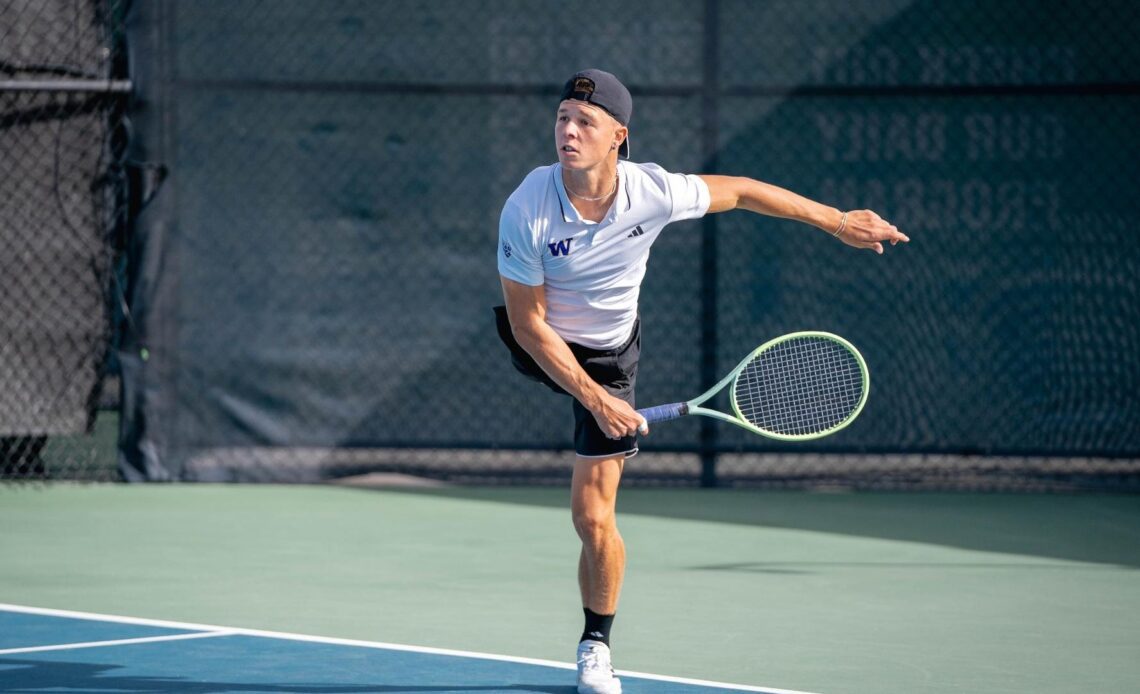 Dawgs Open With Doubles Win At Fall Nationals