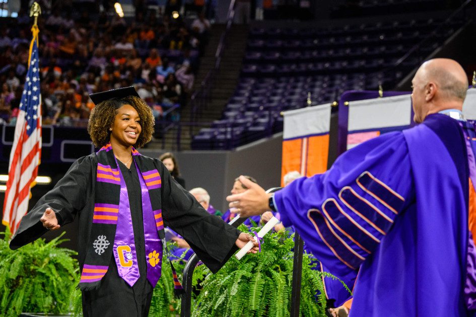 Clemson Is No. 1 Nationally In GSR Among Public Schools – Clemson Tigers Official Athletics Site