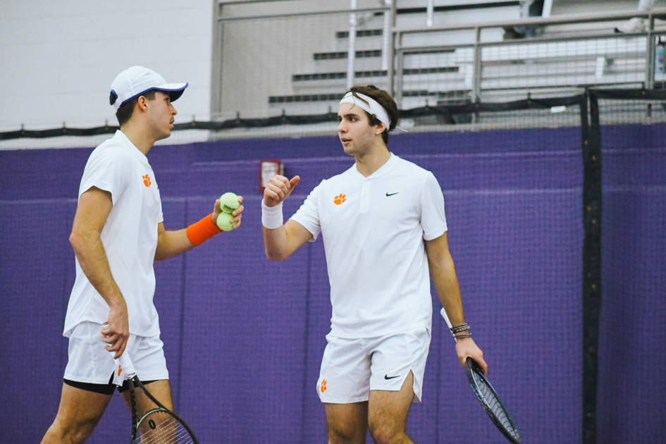 Aronson, Mesarovic Named Doubles Team of the Week – Clemson Tigers Official Athletics Site