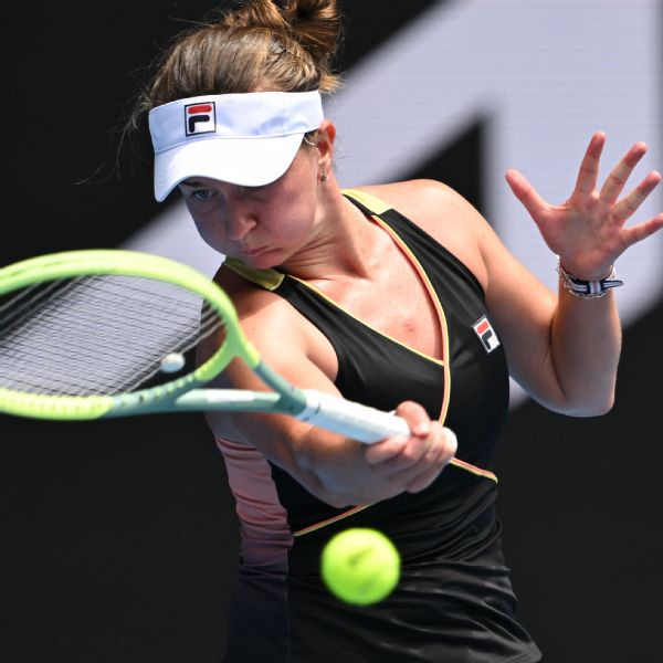 Barbora Krejcikova outlasts Mai Hontama at Australian Open