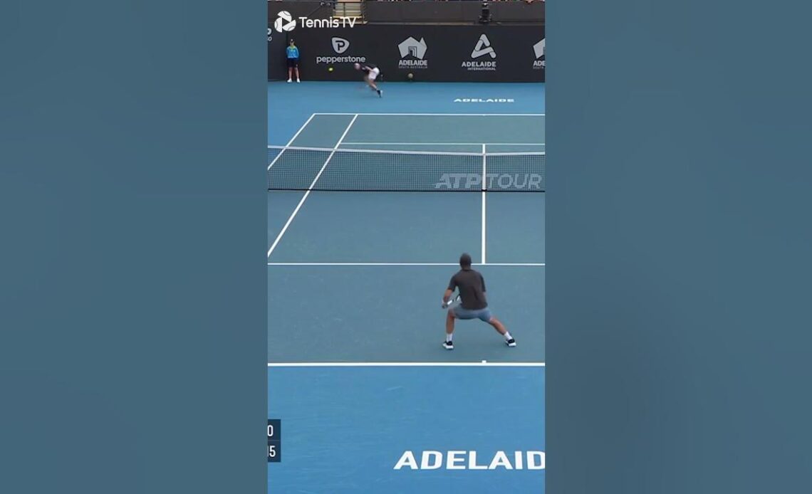 How did he sneak this one in? 🤩 #AdelaideTennis