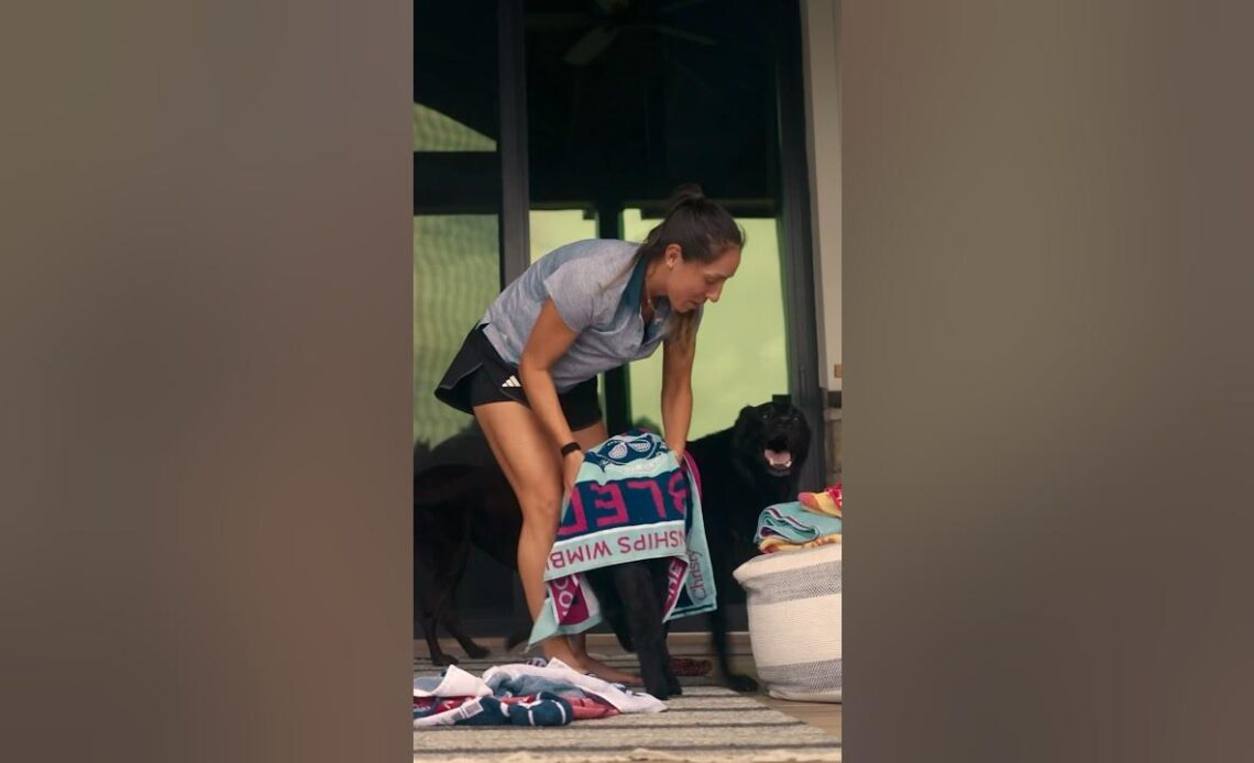 Jessica Pegula uses WIMBLEDON towel to dry off her dogs 🤪🐶 #shorts #wta #BreakPointS2