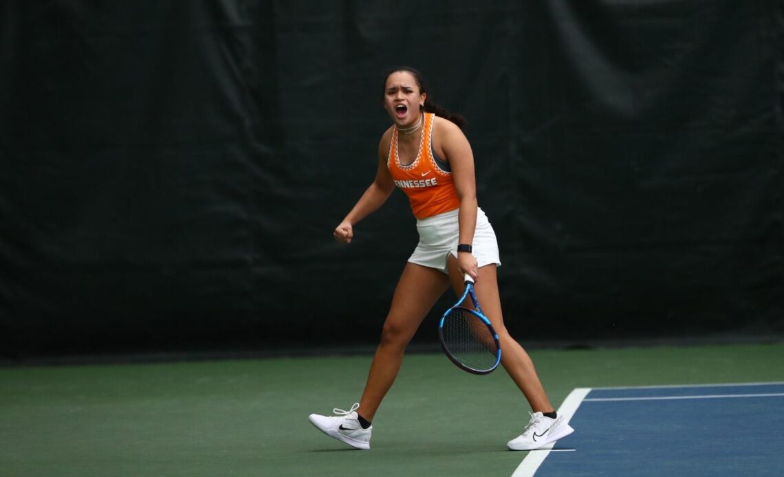 No. 17 Lady Vols Conquer No.25 Commodores, 4-3