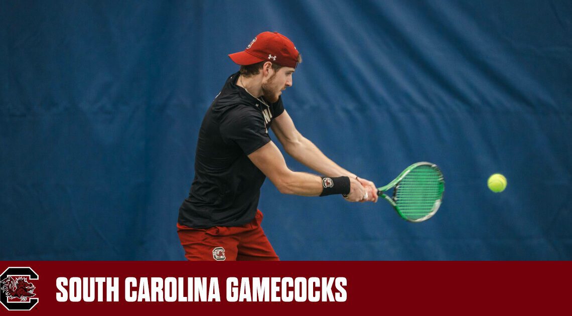 Samuel, Hoole Record Top-5 Doubles Upset in Loss to No. 3 Texas – University of South Carolina Athletics