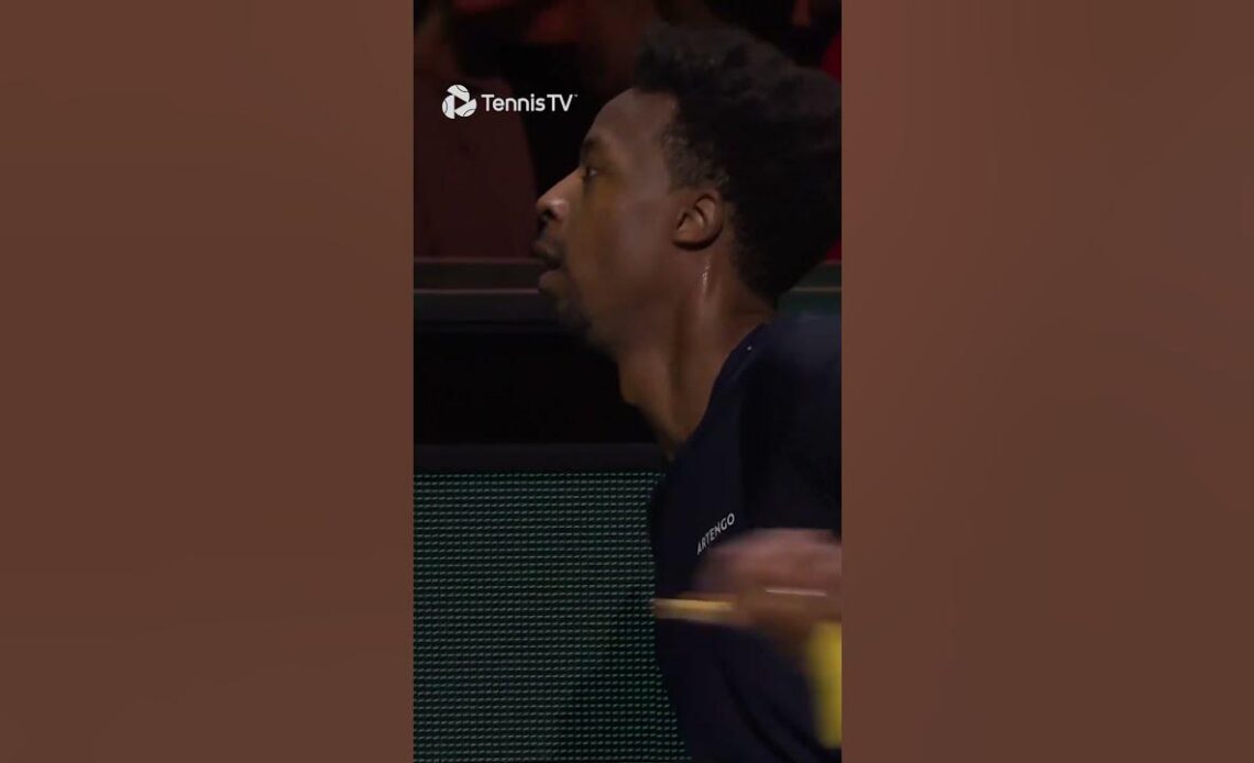 Sharing Is Caring! 🤝 Gael Monfils On Hand With The Mid-Match Snacks!