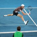 Stan Wawrinka wins, advances at Argentina Open