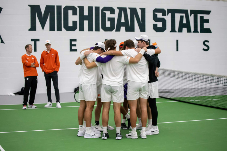 Tigers Fall to No. 16 Michigan State, Mesarovic Picks Up Singles Victory – Clemson Tigers Official Athletics Site