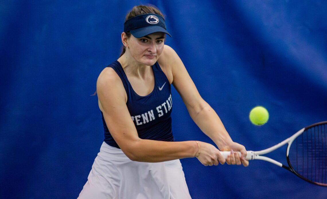 Women's Tennis Falls To Yale