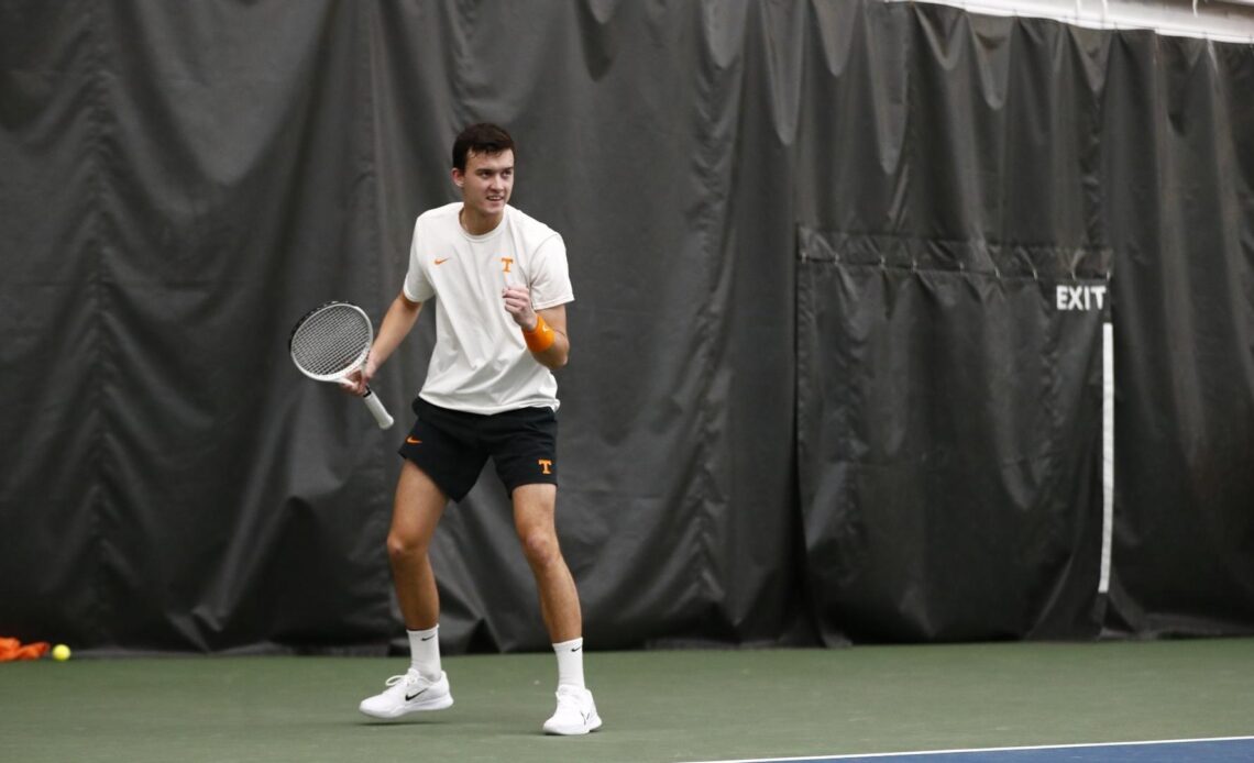 #5 Vols Cruise to 6-1 Victory Over Georgia