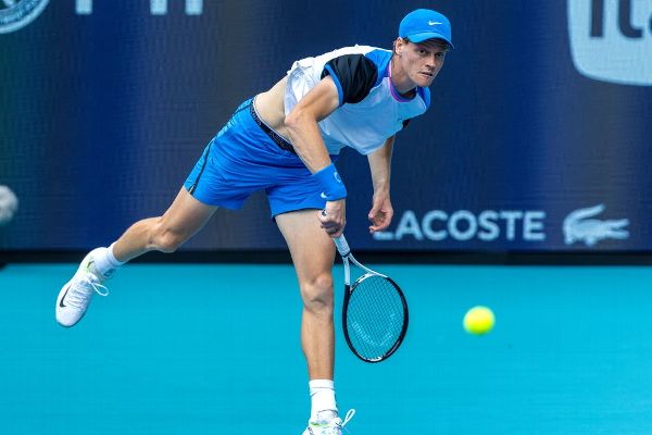 Jannik Sinner, Andy Murray advance to Miami Open third round