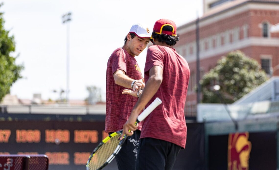 USC Men's Tennis Opens Up Pac-12 Play at Mark Stadium