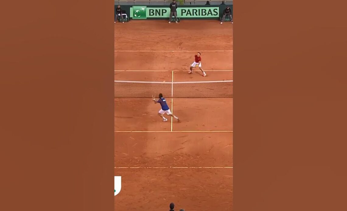 Do you remember what Rafa Nadal is capable of on clay? 🧱🤔