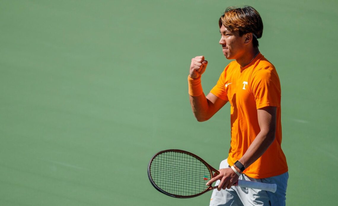 Mitsui's Clinch Pushes #7 Vols Past #14 Mississippi State, 4-3