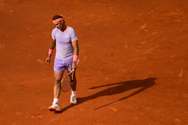 Rafael Nadal loses to Alex de Minaur in second round at Barcelona