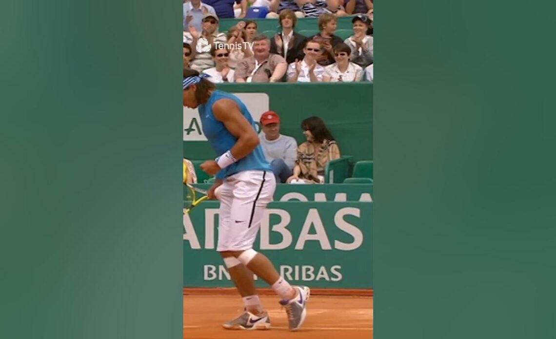 Ridiculous Nadal Slide 😳