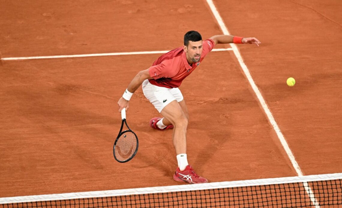 Novak Djokovic sweeps Carballes Baena to reach French 3rd round