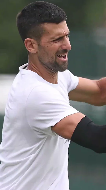 Our seven-time champion Novak Djokovic hard at work 💪 #tennis #wimbledon #novakdjokovic