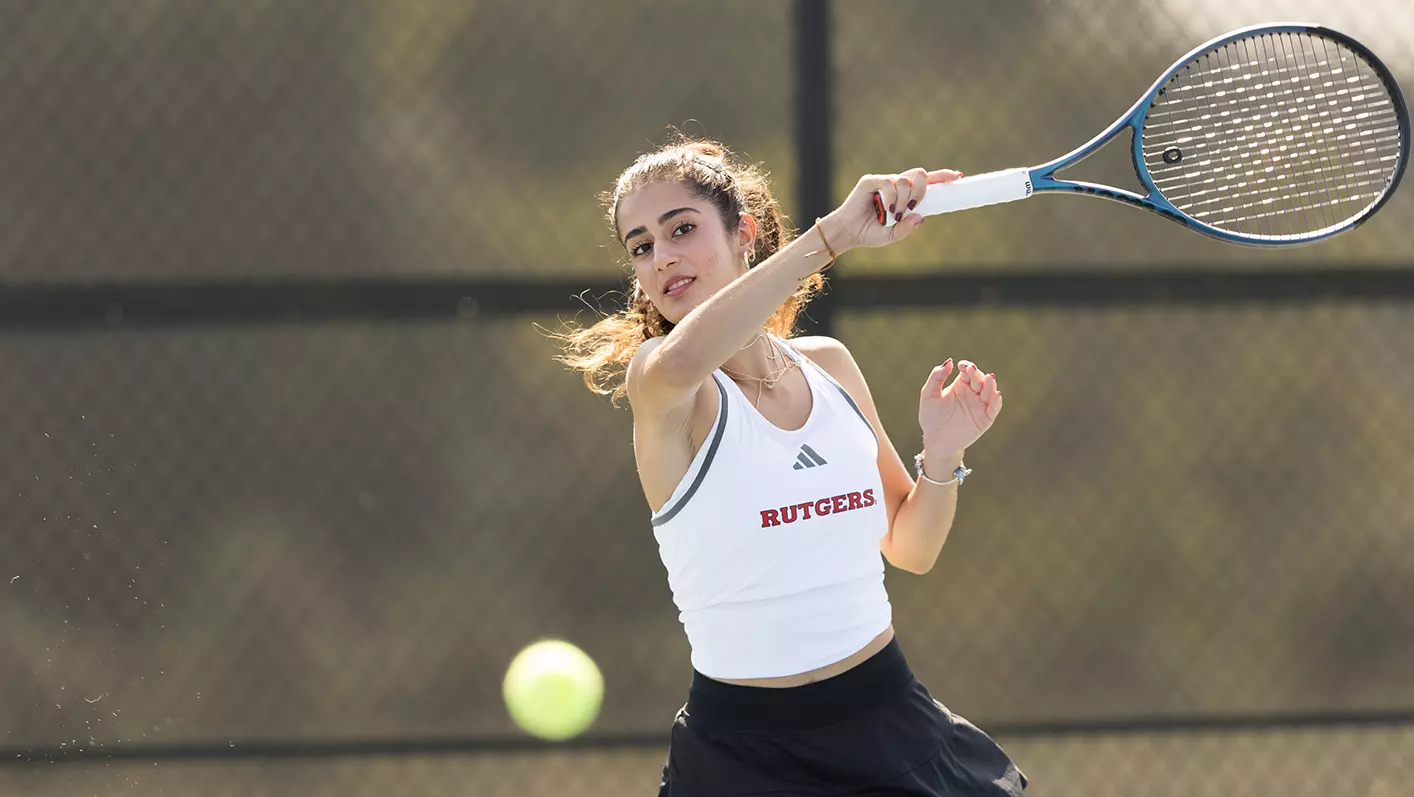 Tennis Records Seven Wins at Second Day of Bulldog Invitational